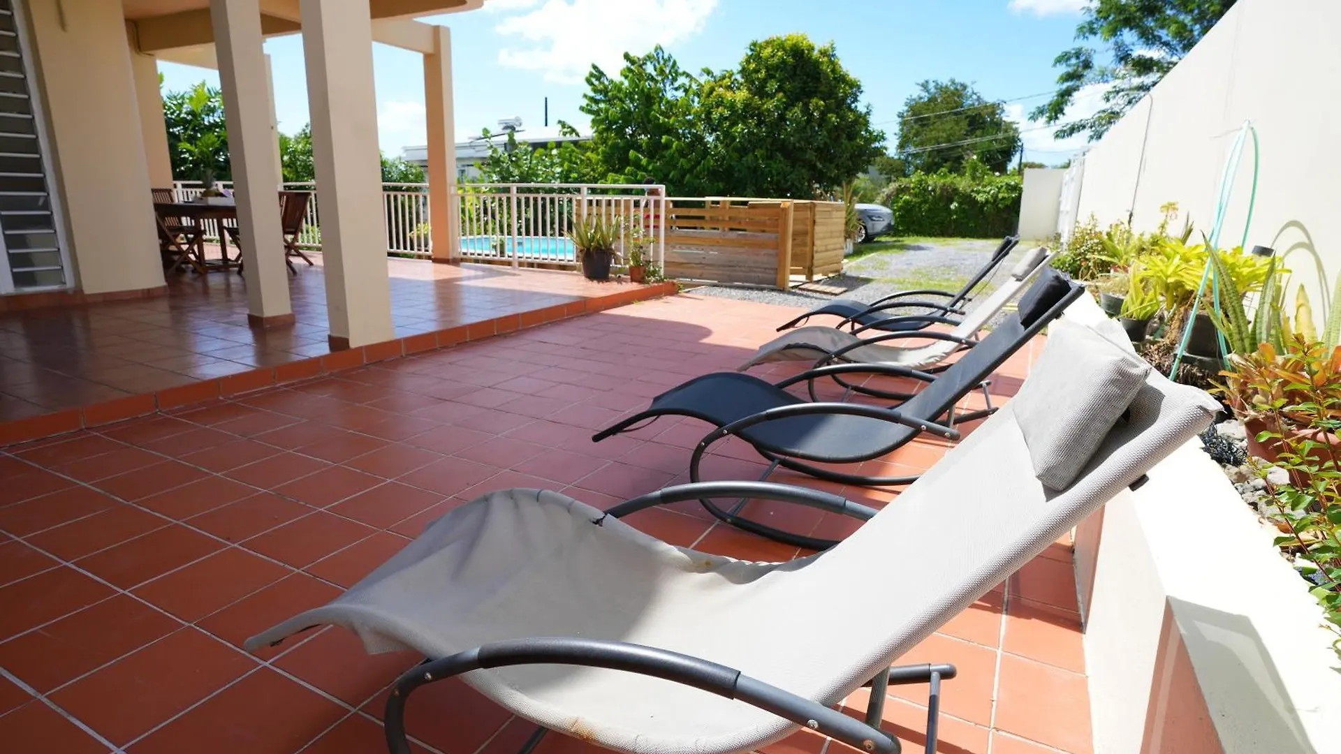 Villa Les Fioretti, 4 Chambres Climatisees Et Piscine A Fort De France, Ecoresponsable 0*, Fort-de-France Martinique